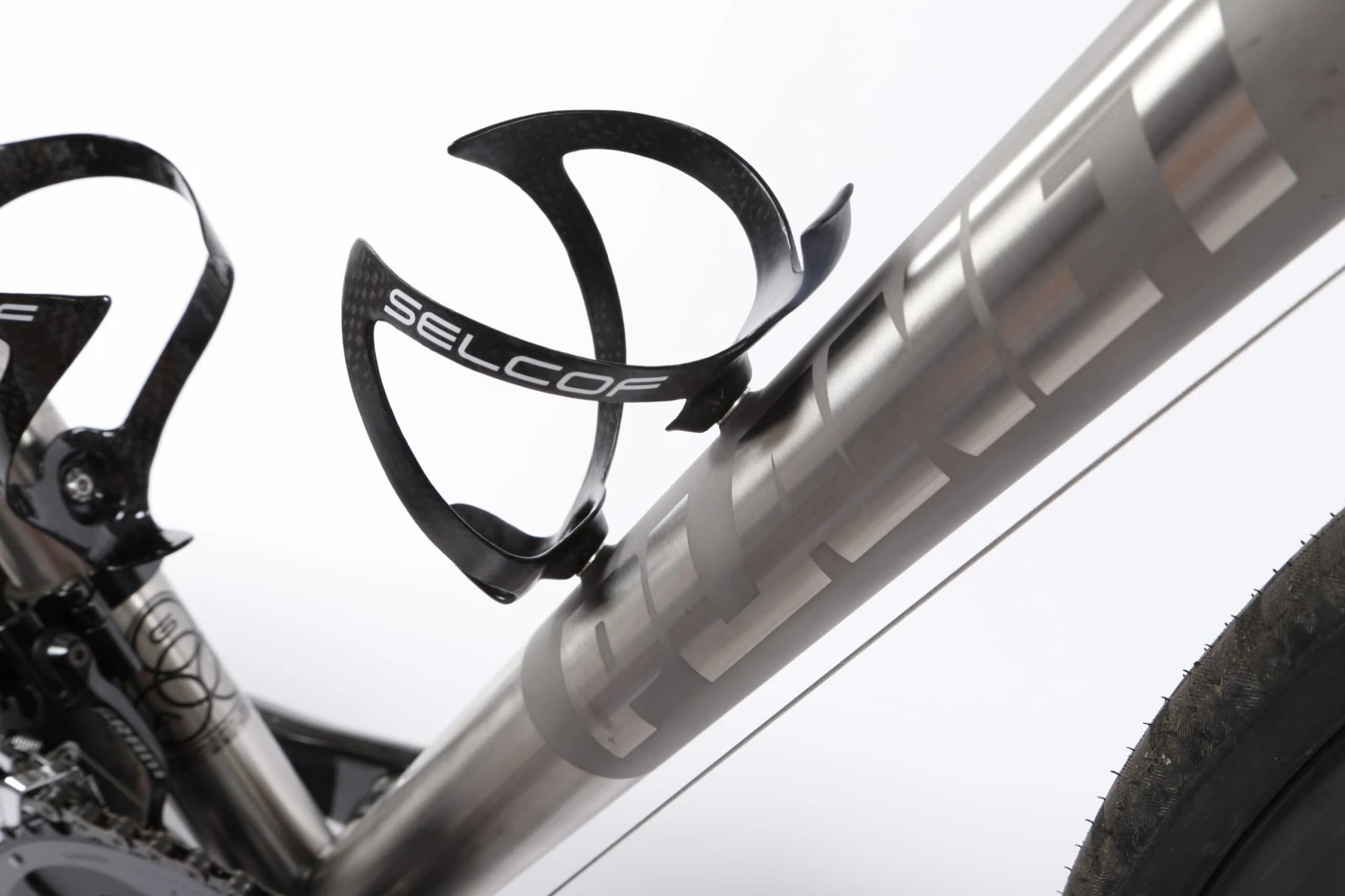 Selcof Carbon Bottle Cage Matt Black - Image 3