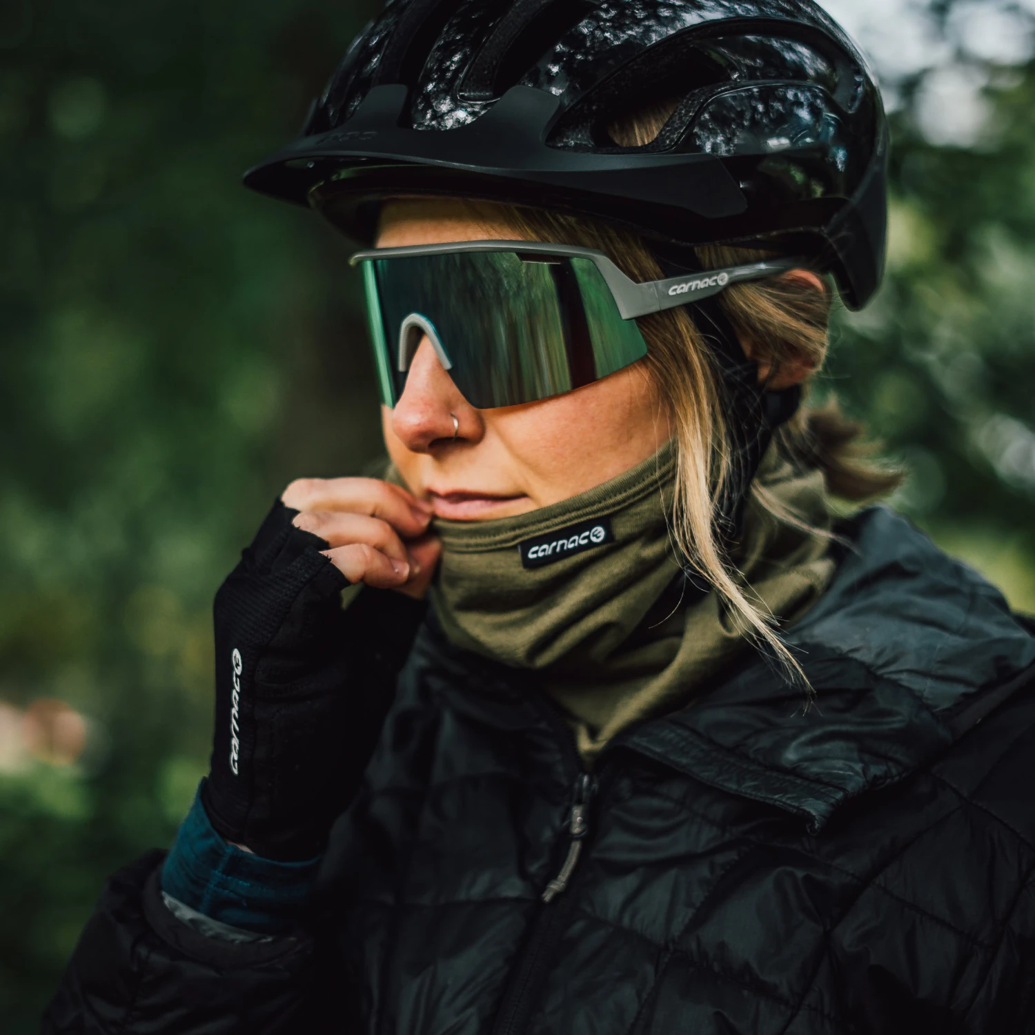 Carnac Merino Neck Warmer Olive - Image 2