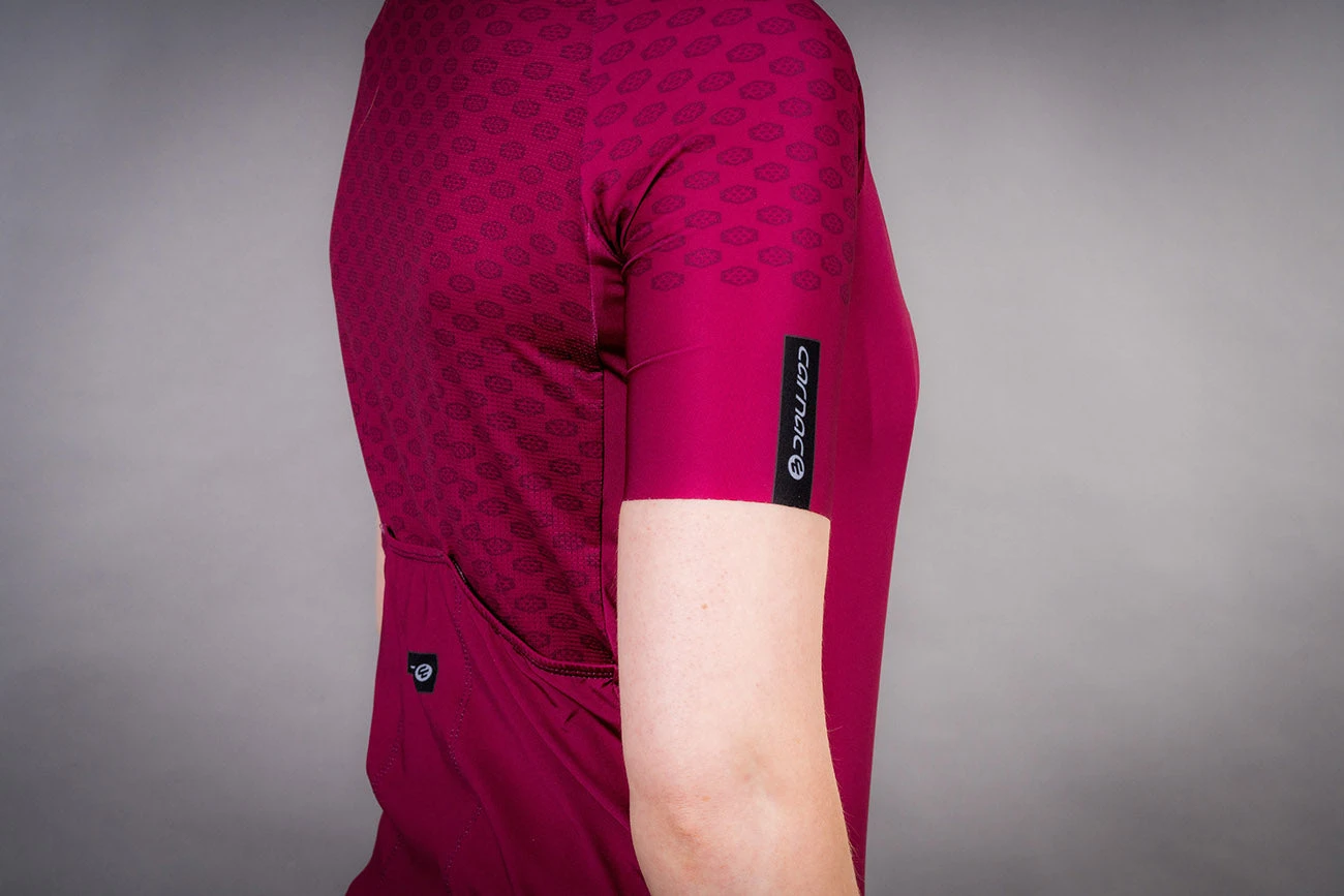 Carnac Women's Short Sleeve Jersey / Burgundy - Image 5