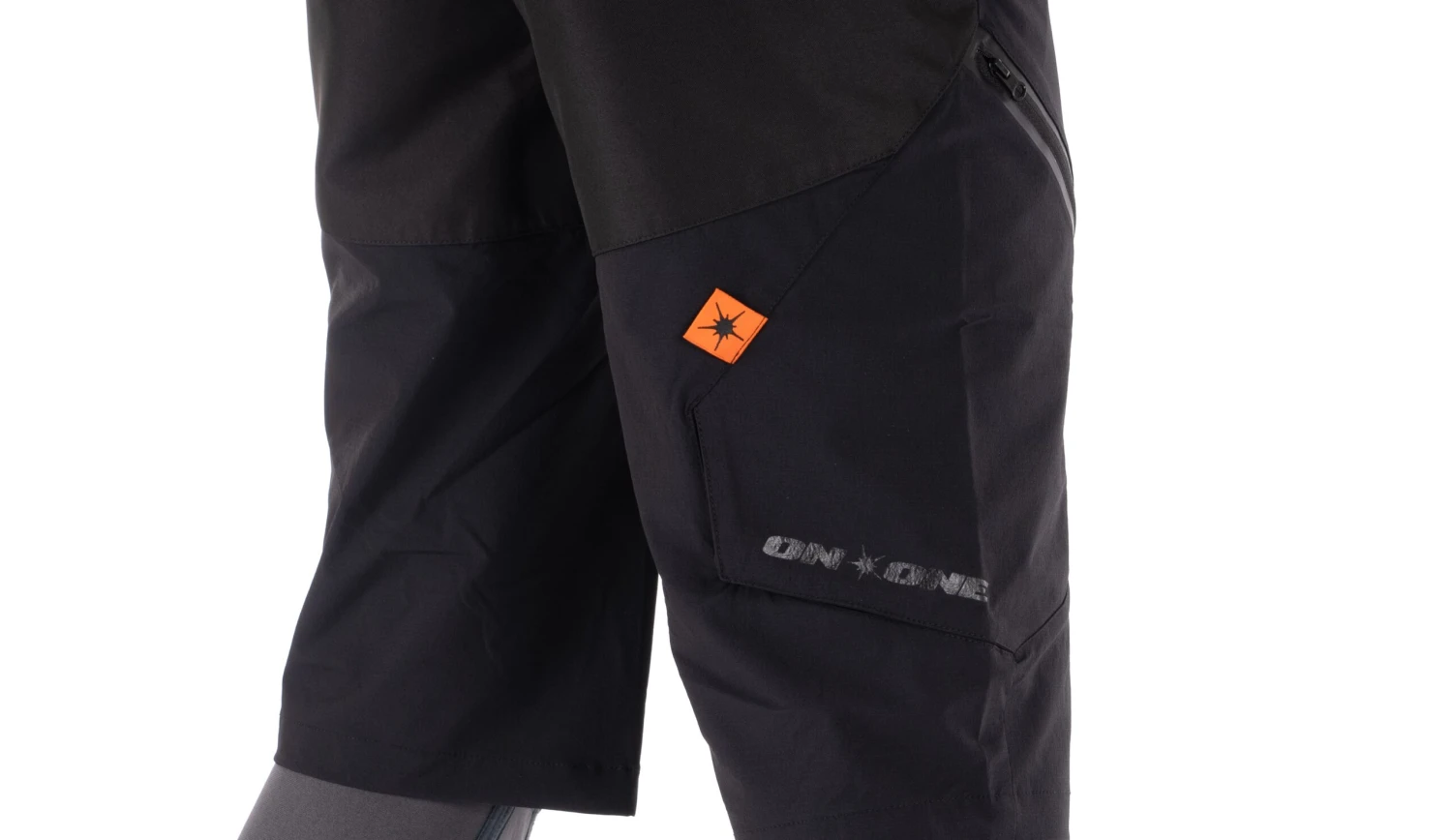 On-One MTB Trail Shorts - Image 9