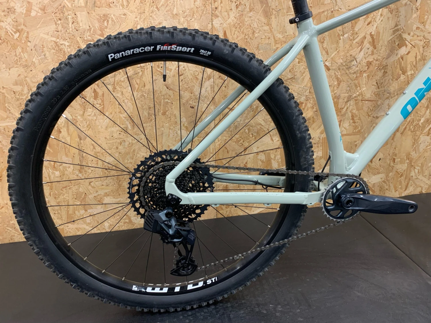 On-One Scandal LTD GX AXS - Mineral Green - Large - Image 2