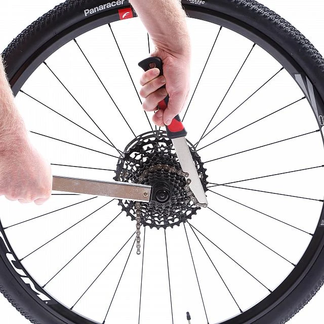 Jobsworth Heavy Duty Chain Whip - Image 4